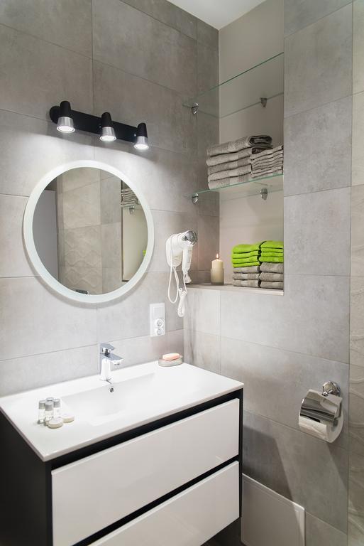 Apartament Deluxe Centrum 2 Apartman Koszalin Kültér fotó
